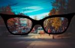 Как видят мир вокруг люди с плохим зрением?